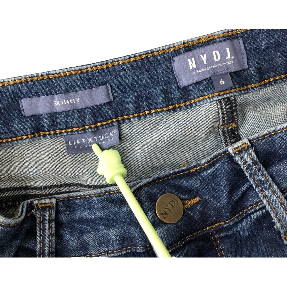 NYDJ Jeans Women's Size 6 Denim Blue‎ Skinny Leg Mid-Rise Lift Tuck Technology
